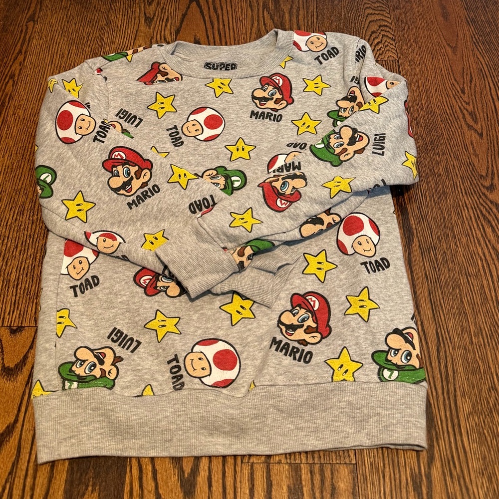 Nintendo Super Mario Gray Sweatshirt